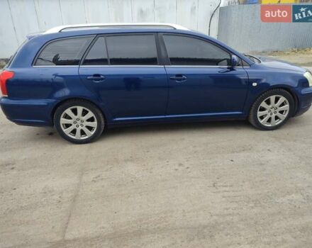 Синий Тойота Авенсис, объемом двигателя 2 л и пробегом 221 тыс. км за 6150 $, фото 5 на Automoto.ua