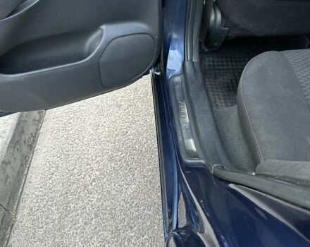 Синій Тойота Авенсіс, об'ємом двигуна 2.2 л та пробігом 257 тис. км за 5800 $, фото 12 на Automoto.ua