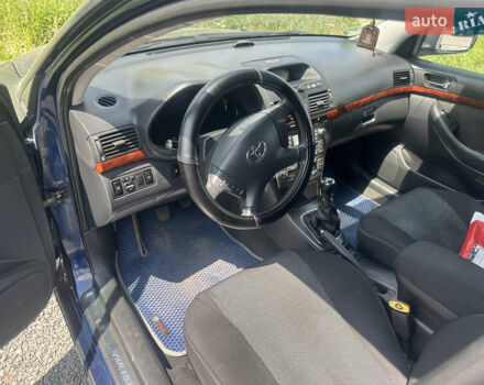 Синій Тойота Авенсіс, об'ємом двигуна 2.23 л та пробігом 240 тис. км за 5250 $, фото 4 на Automoto.ua