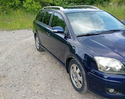Синий Тойота Авенсис, объемом двигателя 2.2 л и пробегом 331 тыс. км за 4700 $, фото 2 на Automoto.ua