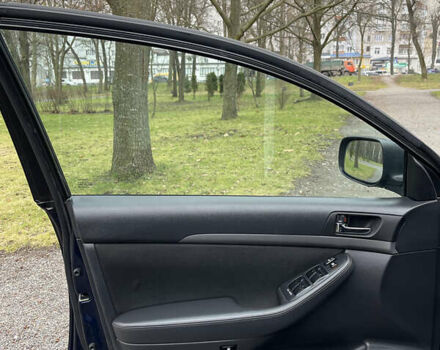 Синій Тойота Авенсіс, об'ємом двигуна 1.8 л та пробігом 217 тис. км за 6800 $, фото 17 на Automoto.ua