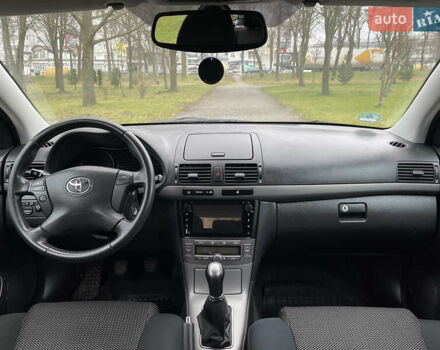 Синій Тойота Авенсіс, об'ємом двигуна 1.8 л та пробігом 217 тис. км за 6800 $, фото 16 на Automoto.ua