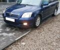 Синій Тойота Авенсіс, об'ємом двигуна 2 л та пробігом 324 тис. км за 5600 $, фото 1 на Automoto.ua