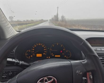 Синий Тойота Авенсис, объемом двигателя 2 л и пробегом 380 тыс. км за 3000 $, фото 2 на Automoto.ua