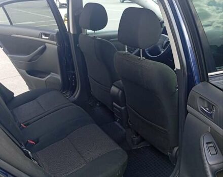 Синій Тойота Авенсіс, об'ємом двигуна 2 л та пробігом 275 тис. км за 7500 $, фото 3 на Automoto.ua