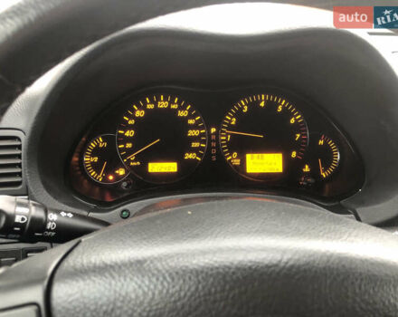 Синій Тойота Авенсіс, об'ємом двигуна 1.79 л та пробігом 212 тис. км за 7199 $, фото 7 на Automoto.ua