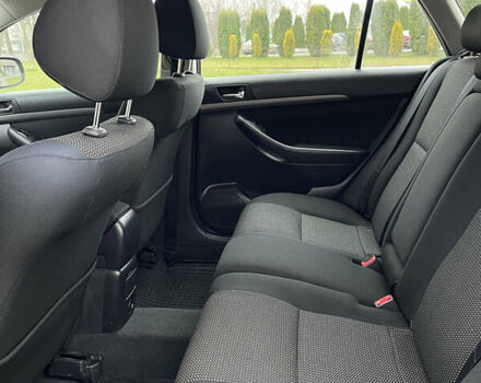 Синій Тойота Авенсіс, об'ємом двигуна 1.8 л та пробігом 217 тис. км за 6800 $, фото 18 на Automoto.ua