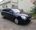 Синий Тойота Авенсис, объемом двигателя 1.79 л и пробегом 235 тыс. км за 5000 $, фото 1 на Automoto.ua