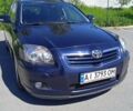 Синий Тойота Авенсис, объемом двигателя 1.8 л и пробегом 265 тыс. км за 5700 $, фото 1 на Automoto.ua