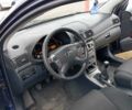 Синий Тойота Авенсис, объемом двигателя 2.2 л и пробегом 385 тыс. км за 6000 $, фото 3 на Automoto.ua