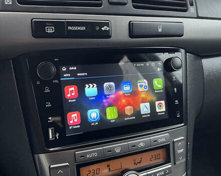 Синій Тойота Авенсіс, об'ємом двигуна 1.8 л та пробігом 217 тис. км за 6800 $, фото 28 на Automoto.ua