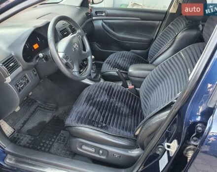 Синий Тойота Авенсис, объемом двигателя 2.2 л и пробегом 225 тыс. км за 6350 $, фото 27 на Automoto.ua