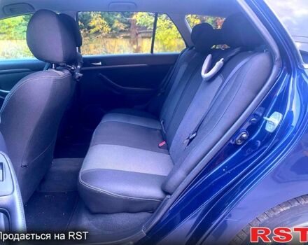 Синій Тойота Авенсіс, об'ємом двигуна 2 л та пробігом 232 тис. км за 5500 $, фото 10 на Automoto.ua