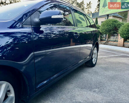 Синий Тойота Авенсис, объемом двигателя 2.36 л и пробегом 253 тыс. км за 6400 $, фото 9 на Automoto.ua