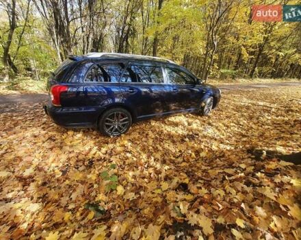 Синий Тойота Авенсис, объемом двигателя 2.2 л и пробегом 225 тыс. км за 6350 $, фото 6 на Automoto.ua