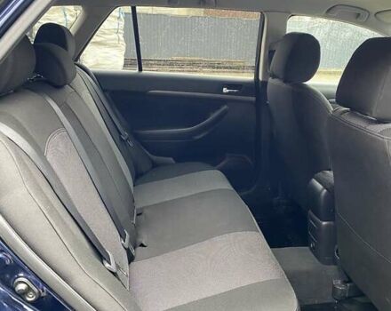 Синий Тойота Авенсис, объемом двигателя 2 л и пробегом 226 тыс. км за 5990 $, фото 13 на Automoto.ua