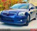 Синій Тойота Авенсіс, об'ємом двигуна 2 л та пробігом 232 тис. км за 5500 $, фото 1 на Automoto.ua