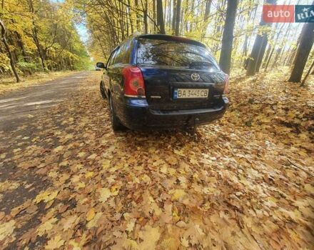 Синий Тойота Авенсис, объемом двигателя 2.2 л и пробегом 225 тыс. км за 6350 $, фото 3 на Automoto.ua