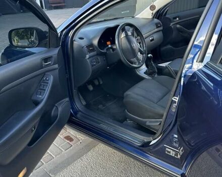 Синий Тойота Авенсис, объемом двигателя 0 л и пробегом 240 тыс. км за 7200 $, фото 19 на Automoto.ua