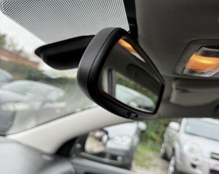 Синий Тойота Авенсис, объемом двигателя 1.8 л и пробегом 202 тыс. км за 7699 $, фото 18 на Automoto.ua