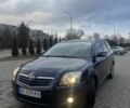 Синий Тойота Авенсис, объемом двигателя 2 л и пробегом 312 тыс. км за 6600 $, фото 1 на Automoto.ua