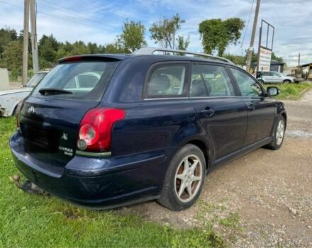 Синий Тойота Авенсис, объемом двигателя 2 л и пробегом 321 тыс. км за 2750 $, фото 1 на Automoto.ua