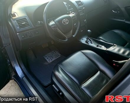 Синій Тойота Авенсіс, об'ємом двигуна 2 л та пробігом 60 тис. км за 9400 $, фото 3 на Automoto.ua