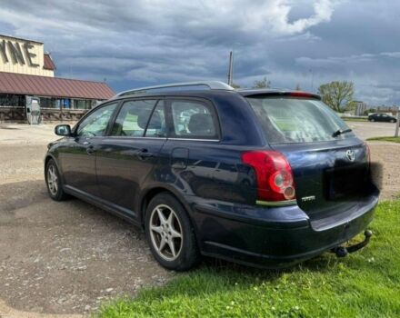 Синий Тойота Авенсис, объемом двигателя 2 л и пробегом 321 тыс. км за 2750 $, фото 2 на Automoto.ua