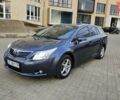 Синій Тойота Авенсіс, об'ємом двигуна 2 л та пробігом 242 тис. км за 7900 $, фото 1 на Automoto.ua