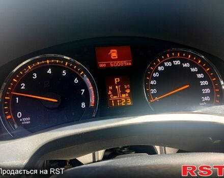 Синій Тойота Авенсіс, об'ємом двигуна 2 л та пробігом 60 тис. км за 9400 $, фото 7 на Automoto.ua