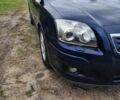 Синий Тойота Авенсис, объемом двигателя 2 л и пробегом 380 тыс. км за 3300 $, фото 5 на Automoto.ua