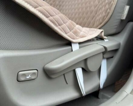 Синий Тойота Авенсис, объемом двигателя 1.99 л и пробегом 209 тыс. км за 9500 $, фото 26 на Automoto.ua