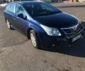 Синий Тойота Авенсис, объемом двигателя 2 л и пробегом 287 тыс. км за 8200 $, фото 1 на Automoto.ua