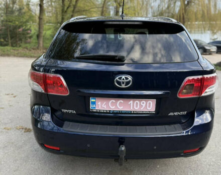 Синий Тойота Авенсис, объемом двигателя 2.2 л и пробегом 242 тыс. км за 8800 $, фото 9 на Automoto.ua
