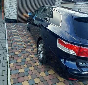 Синий Тойота Авенсис, объемом двигателя 1.8 л и пробегом 223 тыс. км за 8700 $, фото 16 на Automoto.ua