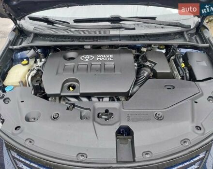 Синий Тойота Авенсис, объемом двигателя 1.8 л и пробегом 255 тыс. км за 8200 $, фото 12 на Automoto.ua