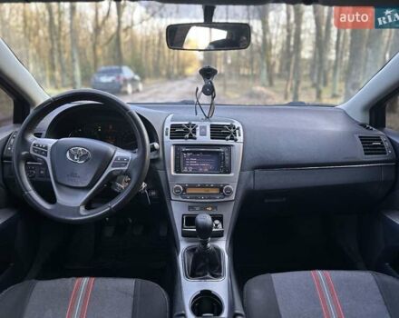 Синій Тойота Авенсіс, об'ємом двигуна 2 л та пробігом 280 тис. км за 8200 $, фото 18 на Automoto.ua