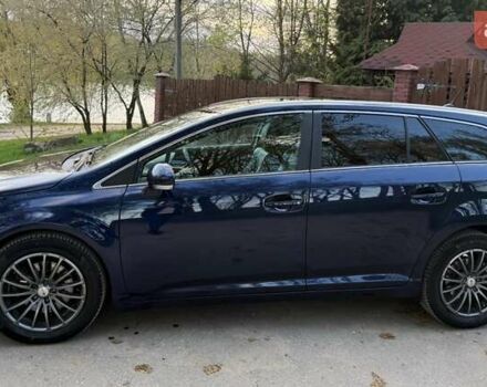 Синий Тойота Авенсис, объемом двигателя 2.2 л и пробегом 242 тыс. км за 8800 $, фото 6 на Automoto.ua