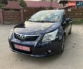 Синий Тойота Авенсис, объемом двигателя 2.2 л и пробегом 242 тыс. км за 8800 $, фото 1 на Automoto.ua