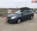 Синий Тойота Авенсис, объемом двигателя 2 л и пробегом 203 тыс. км за 9300 $, фото 3 на Automoto.ua
