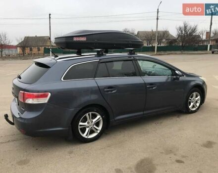 Синий Тойота Авенсис, объемом двигателя 2 л и пробегом 203 тыс. км за 9300 $, фото 2 на Automoto.ua