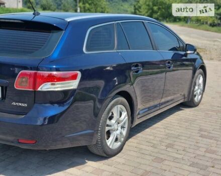 Синий Тойота Авенсис, объемом двигателя 2 л и пробегом 285 тыс. км за 8850 $, фото 14 на Automoto.ua