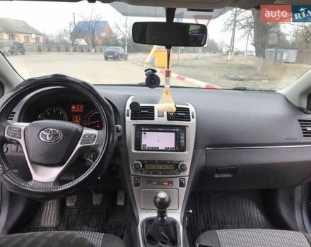 Синий Тойота Авенсис, объемом двигателя 2 л и пробегом 203 тыс. км за 9300 $, фото 9 на Automoto.ua