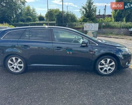 Синий Тойота Авенсис, объемом двигателя 2.2 л и пробегом 243 тыс. км за 13500 $, фото 8 на Automoto.ua