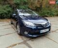 Синий Тойота Авенсис, объемом двигателя 2.23 л и пробегом 207 тыс. км за 11000 $, фото 1 на Automoto.ua