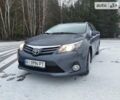 Синий Тойота Авенсис, объемом двигателя 2 л и пробегом 208 тыс. км за 11000 $, фото 2 на Automoto.ua