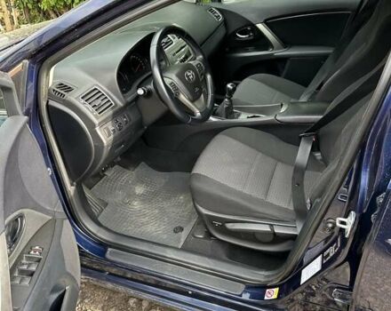 Синий Тойота Авенсис, объемом двигателя 1.99 л и пробегом 210 тыс. км за 11500 $, фото 11 на Automoto.ua