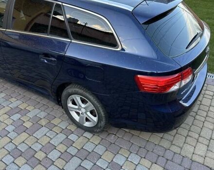 Синий Тойота Авенсис, объемом двигателя 1.99 л и пробегом 210 тыс. км за 11500 $, фото 4 на Automoto.ua