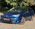 Синий Тойота Авенсис, объемом двигателя 2 л и пробегом 260 тыс. км за 12290 $, фото 1 на Automoto.ua