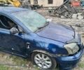 Синий Тойота Авенсис, объемом двигателя 2 л и пробегом 360 тыс. км за 3300 $, фото 1 на Automoto.ua